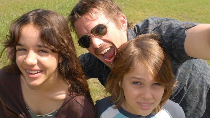 download boyhood (2014) bluray dual audio {hindi-english} 480p [590mb] | 720p [1.5gb] | 1080p [3.9gb]