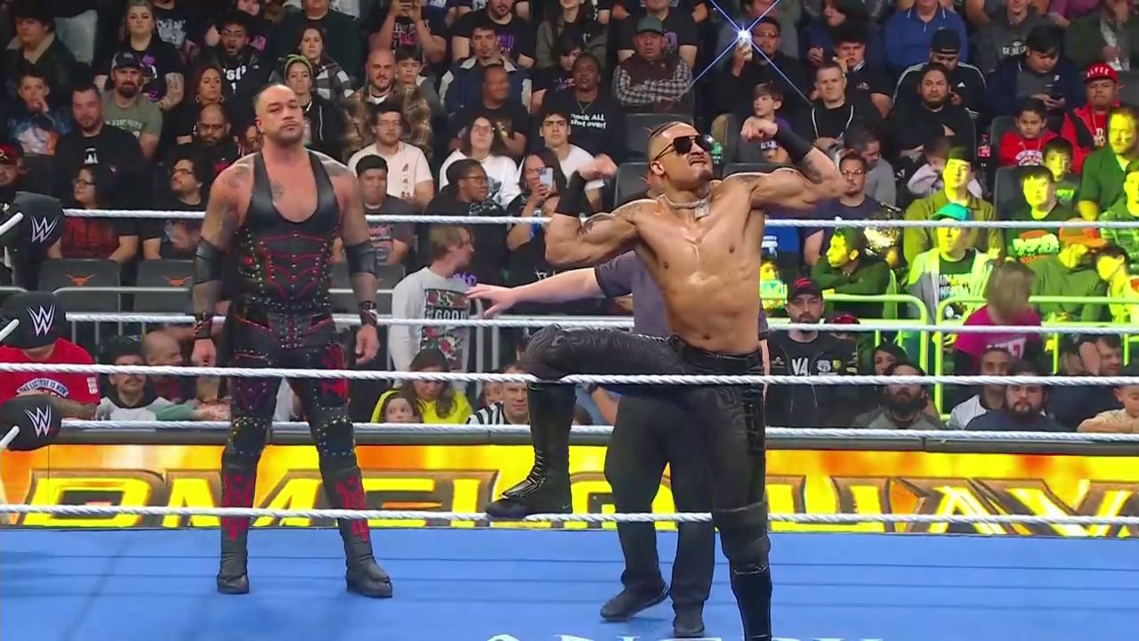 download wwe friday night smackdown (24th january 2025) hindi | english full wwe show 480p 720p 1080p web-dl