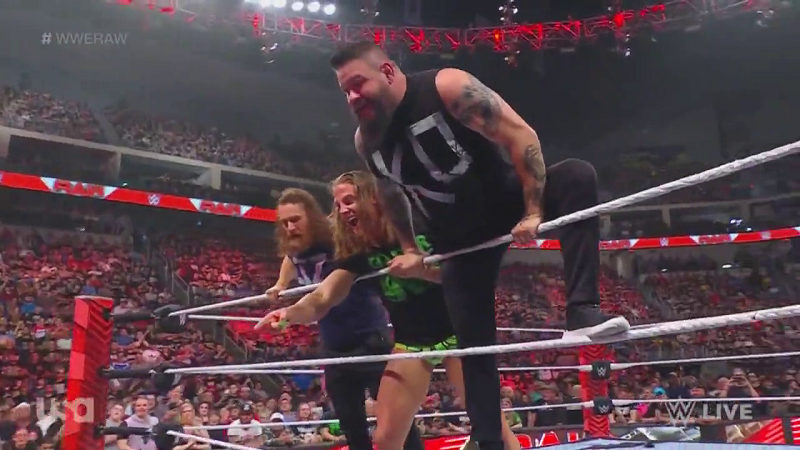 download wwe monday night raw - 22th may (2023) english full wwe show 480p [550mb] | 720p [1.2gb] hdrip